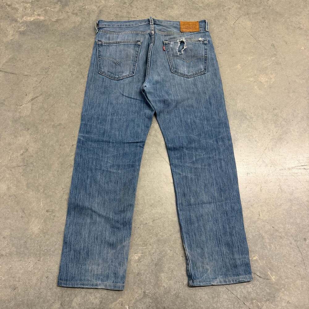 Made In USA Levi’s 505 Big E Jeans